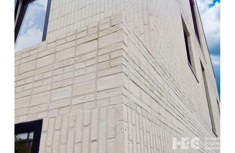 Кирпич ручной формовки Nelissen Rodruza Super White