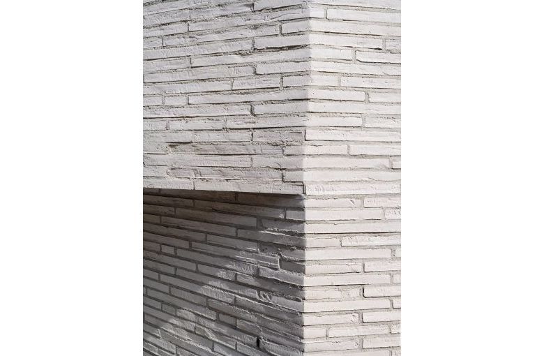 Ригельный кирпич Petersen Kolumba K11