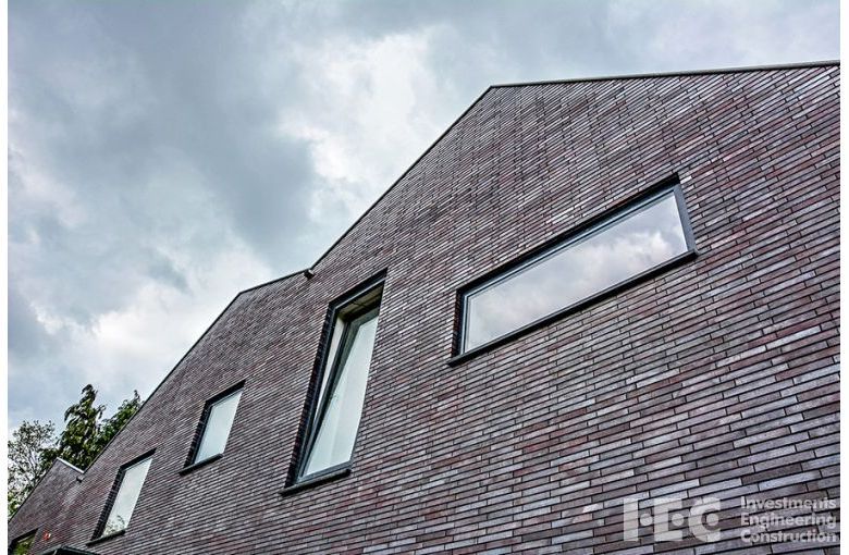 Клинкерный кирпич Muhr L10 Violettblau geflammt