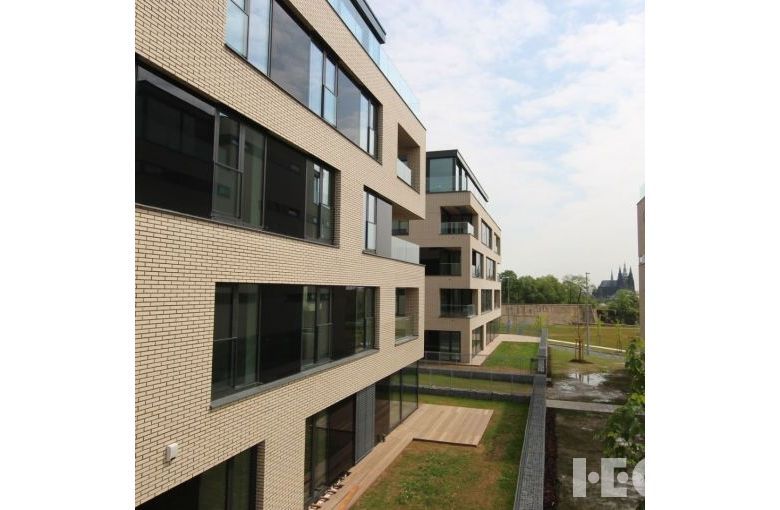 Клинкерная плитка Feldhaus Klinker R763 vascu perla